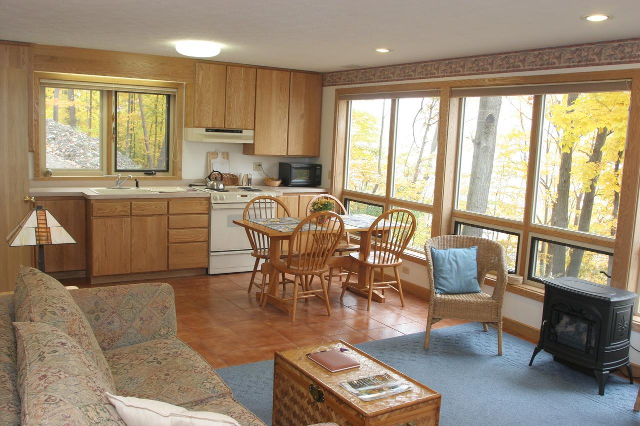 Sunrise Landing Bed And Breakfast Dundee Exterior photo